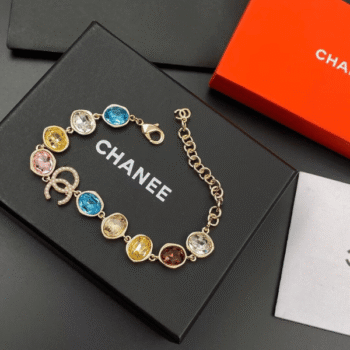PrismLuxe Royal Gem Bracelet – Radiate in Every Color